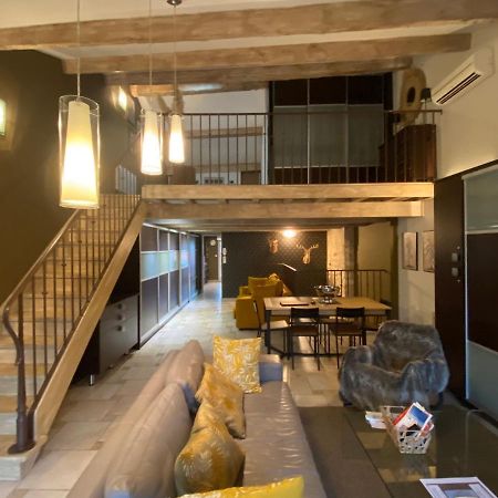 Appartement Le Loft DUPLEX à Saint-Rémy-de-Provence Extérieur photo